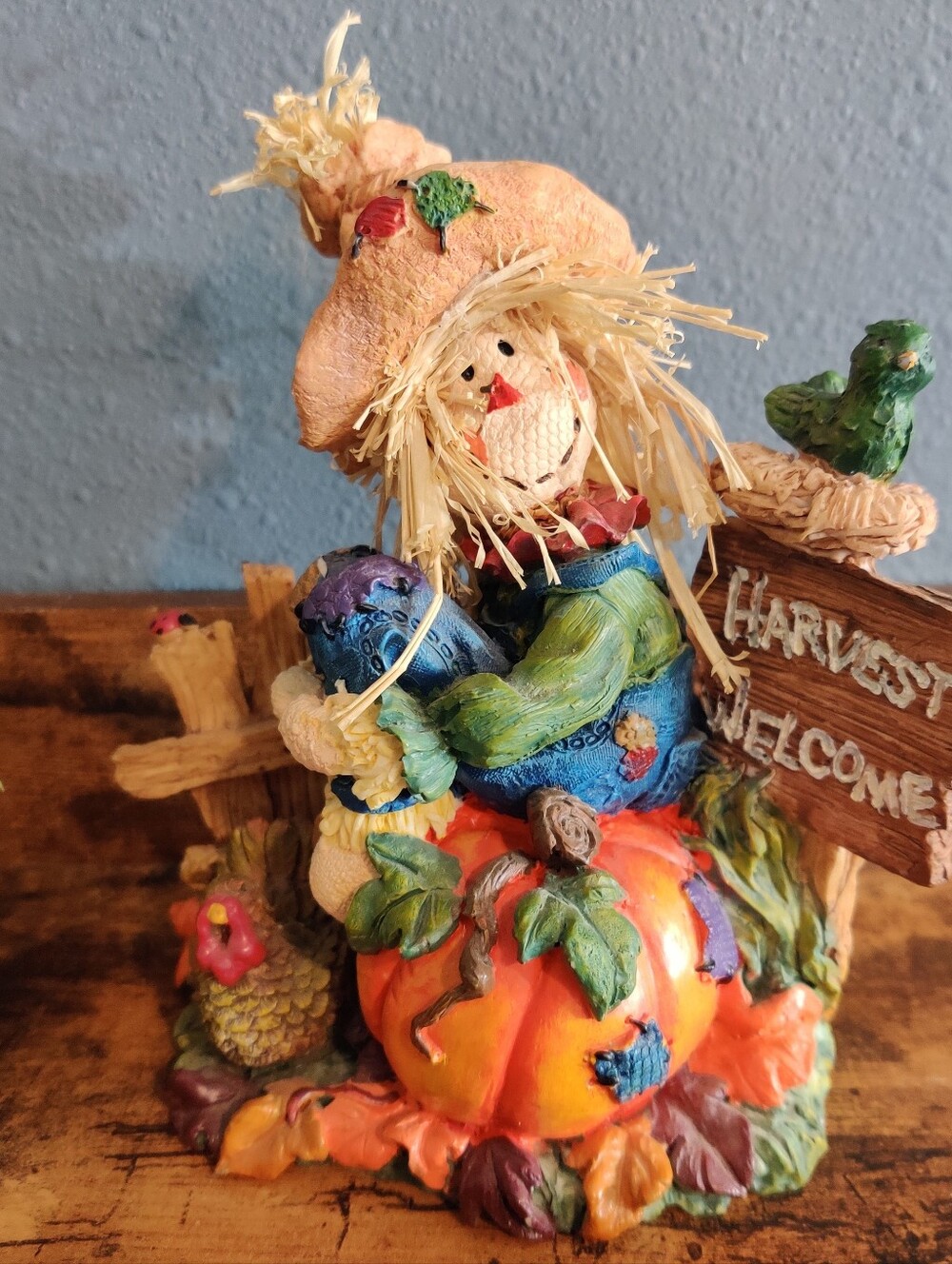 Scarecrow Figurine Pumpkin Turkey Holding Legs Cute Fall Autumn Leaves Decor